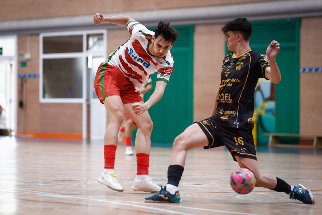 El CFS Jumilla cae en Granada tras un intenso intercambio de golpes (6-4)